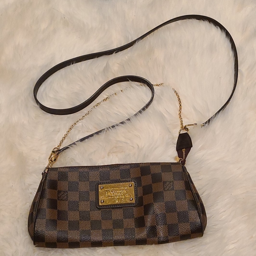 Louis vuitton eva clutch